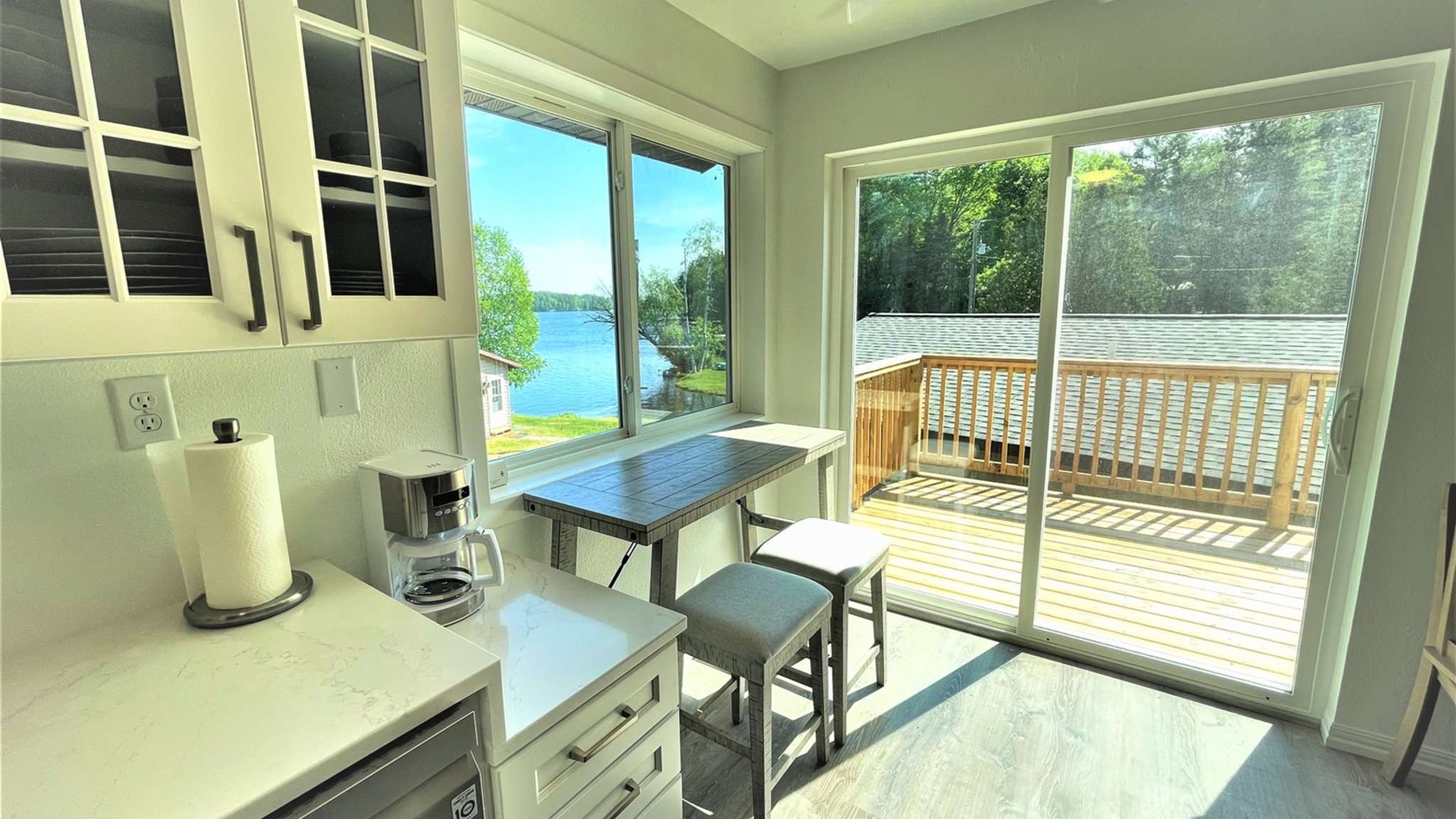 Lakeside Lodging #6